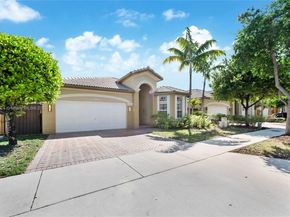 8527 NW 111th Ct, Doral FL 33178