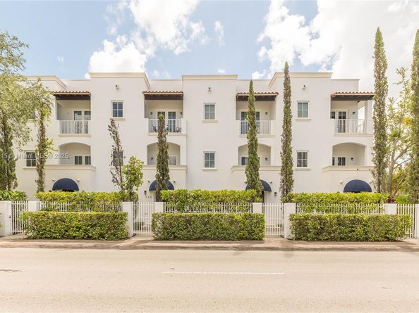 345 Madeira Ave 345, Coral Gables FL 33134