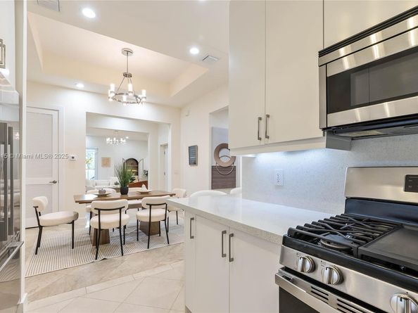 345 Madeira Ave 345, Coral Gables FL 33134