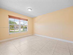 11253 SW 33rd Cir Pl, Miami FL 33165