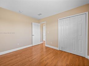 11253 SW 33rd Cir Pl, Miami FL 33165