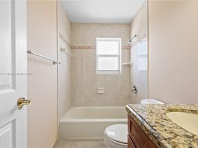 11253 SW 33rd Cir Pl, Miami FL 33165