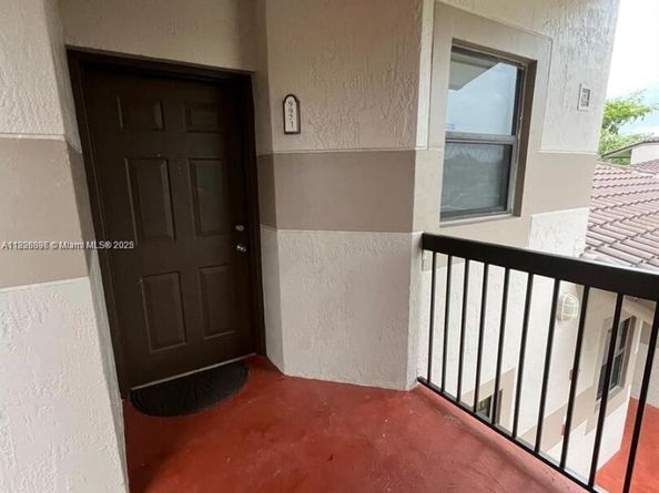 9971 Nob Hill Pl 9971, Sunrise FL 33351