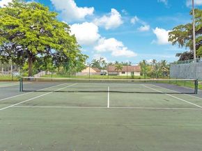 9971 Nob Hill Pl 9971, Sunrise FL 33351