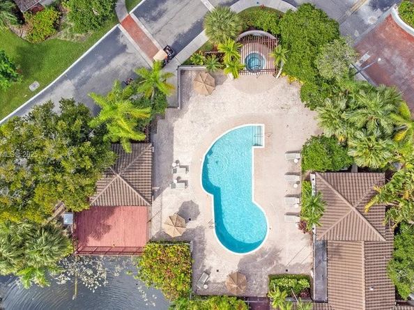 9971 Nob Hill Pl 9971, Sunrise FL 33351