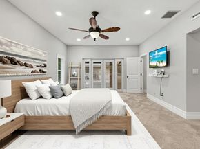 16751 Waters Edge Dr, Weston FL 33326