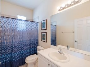 2935 SE 1st Dr 21, Homestead FL 33033