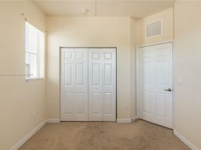 2935 SE 1st Dr 21, Homestead FL 33033