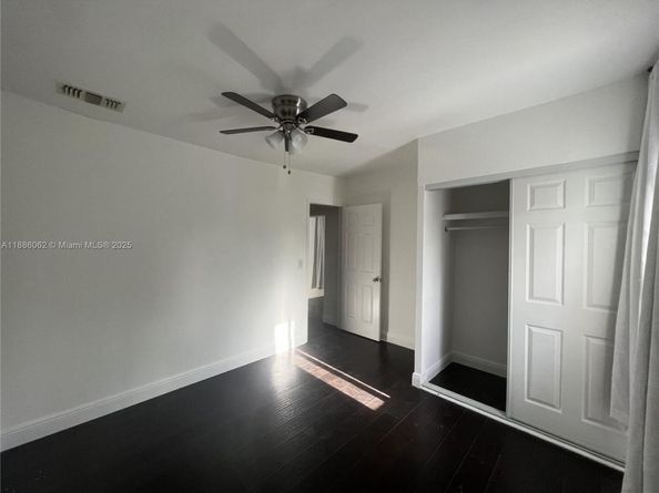 1680 NW 22nd Ct, Miami FL 33125