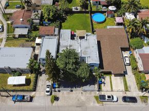 1680 NW 22nd Ct, Miami FL 33125