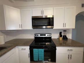 1680 NW 22nd Ct, Miami FL 33125