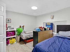 1680 NW 22nd Ct, Miami FL 33125