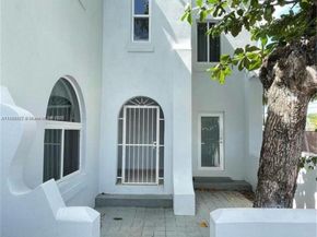 1680 NW 22nd Ct, Miami FL 33125