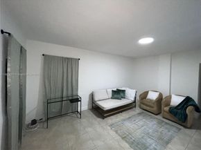1680 NW 22nd Ct, Miami FL 33125
