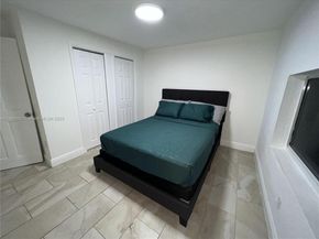 1680 NW 22nd Ct, Miami FL 33125