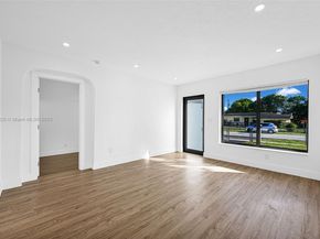 2931 NW 190th St, Miami Gardens FL 33056