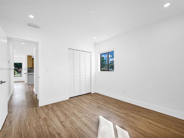 2931 NW 190th St, Miami Gardens FL 33056