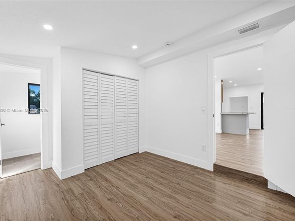 2931 NW 190th St, Miami Gardens FL 33056