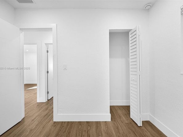 2931 NW 190th St, Miami Gardens FL 33056