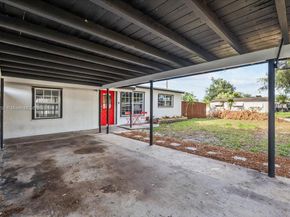 6801 Atlanta St, Hollywood FL 33024
