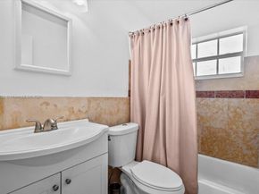 6801 Atlanta St, Hollywood FL 33024