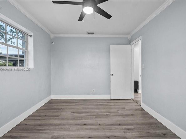 6801 Atlanta St, Hollywood FL 33024