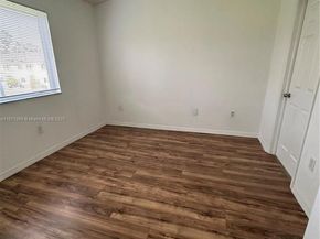 3398 NE 9th Dr 202, Homestead FL 33033