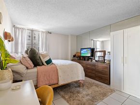 2555 Collins Ave 1002, Miami Beach FL 33140