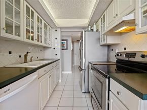 2555 Collins Ave 1002, Miami Beach FL 33140