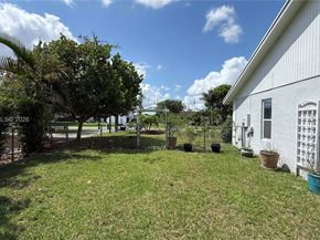1501 NW 20th St, Homestead FL 33030