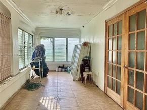 Undisclosed Address #A12030476, Miami FL 33137