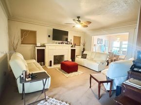Undisclosed Address #A12030476, Miami FL 33137