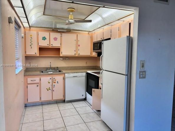8 Saxony A 8, Delray Beach FL 33446