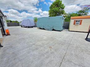 19631 NW 45th Ave, Miami Gardens FL 33055