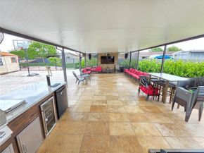19631 NW 45th Ave, Miami Gardens FL 33055