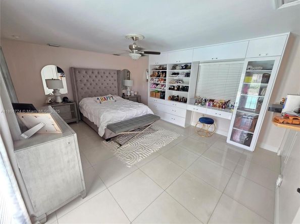 19631 NW 45th Ave, Miami Gardens FL 33055