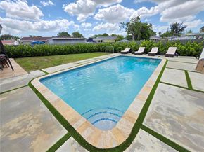 19631 NW 45th Ave, Miami Gardens FL 33055