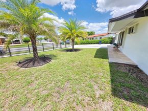 19631 NW 45th Ave, Miami Gardens FL 33055