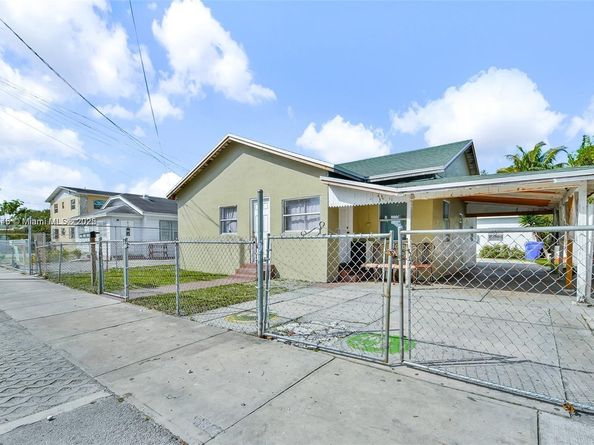 2930 NW 14th Ave, Miami FL 33142