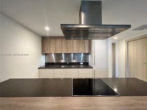 1000 Brickell Plz 3503, Miami FL 33131