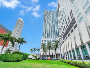 185 SW 7th St 1901, Miami FL 33130