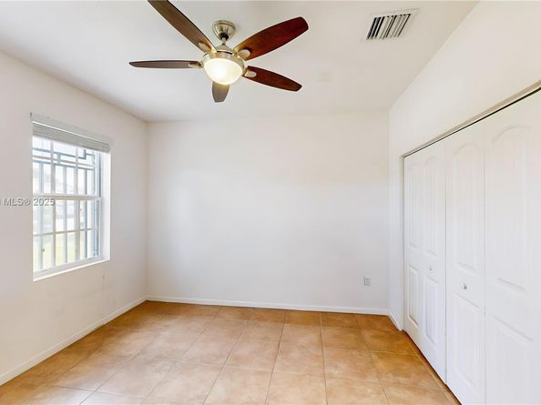12922 SW 221st St, Miami FL 33170
