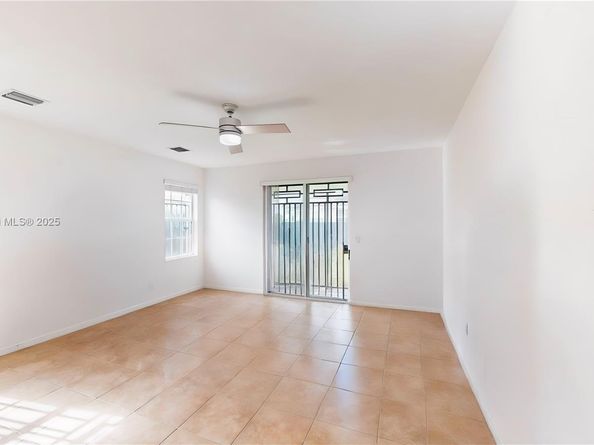 12922 SW 221st St, Miami FL 33170
