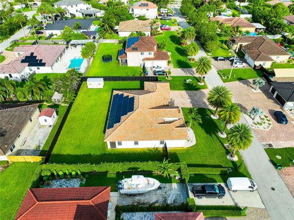 12922 SW 221st St, Miami FL 33170