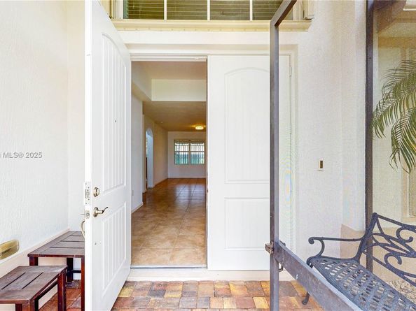 12922 SW 221st St, Miami FL 33170