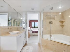 Undisclosed Address #A11874401, Miami FL 33133