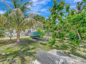 2609 Arthur St, Hollywood FL 33020
