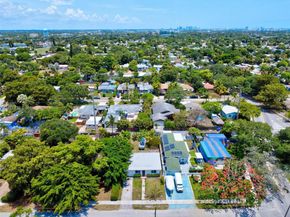 2609 Arthur St, Hollywood FL 33020