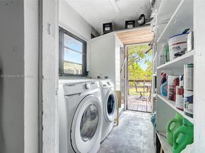 2609 Arthur St, Hollywood FL 33020