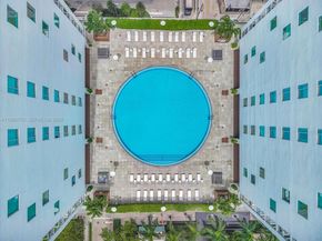 500 Brickell Ave 1810, Miami FL 33131